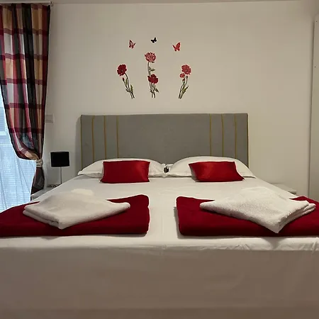 Apartman Beautiful Alisa - Center Of The Old Town *