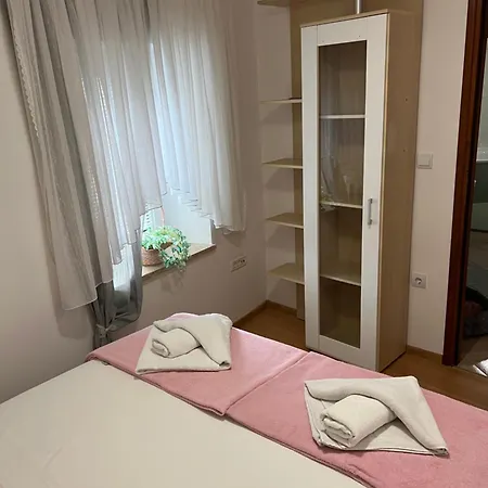 Apartment Beautiful Alisa - Center Of The Old Town *