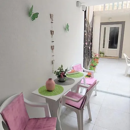 Apartman Beautiful Alisa - Center Of The Old Town *